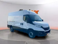 Usado Iveco Daily 156 CV (114 kW) 2023 Blanco Berlina