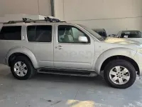 Usado Nissan Pathfinder 171 CV (125 kW) 2006 Gris / plata SUV