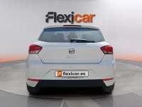 Usado Seat Ibiza Reference 95 CV (69 kW) 2024 Blanco Utilitario