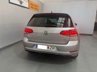 Usado VW Golf VII Sportline 131 CV (96 kW) 2019 Gris / plata Berlina