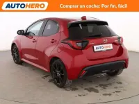 Usado Mazda 2 Homura-Line 116 CV (85 kW) 2024 Rojo Utilitario
