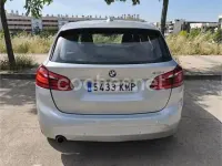 Usado BMW 218 150 CV (110 kW) 2015 Gris / plata Familiar