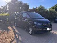 Usado VW Multivan Life 218 CV (160 kW) 2024 Negro Monovolumen