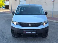 Usado Peugeot Partner 98 CV (72 kW) 2022 Blanco Monovolumen