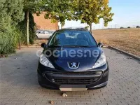 Usado Peugeot 207 75 CV (55 kW) 2007 Negro Berlina