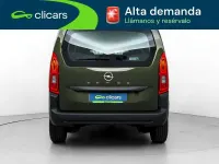 Usado Opel Combo Edition 102 CV (75 kW) 2025 Verde Monovolumen