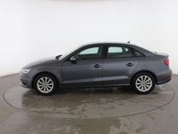 Usado Audi A3 Attraction 105 HP (77 kW) 2014 Cinzento Sedan