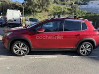 Usado Peugeot 2008 Allure 110 CV (80 kW) 2016 Rojo SUV