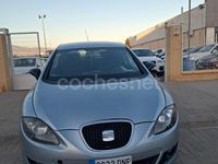 Usado Seat Leon Reference 140 CV (102 kW) 2005 Gris / plata Berlina