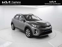 Usado Kia Stonic 101 CV (74 kW) 2025 Gris SUV
