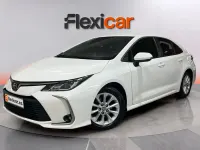 Usado Toyota Corolla Active 125 CV (91 kW) 2022 Blanco Berlina