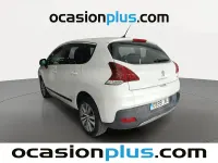Usado Peugeot 3008 Style 131 CV (96 kW) 2015 Blanco Familiar