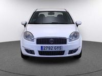 Usado Fiat Linea Emotion 105 CV (77 kW) 2010 Blanco Berlina