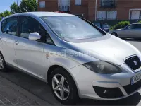 Usado Seat Altea Style 105 CV (77 kW) 2012 Gris / plata Monovolumen
