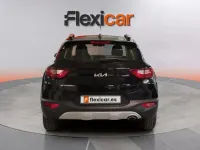 Usado Kia Stonic 101 CV (74 kW) 2022 Negro SUV