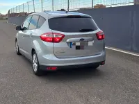 Usado Ford C-MAX Trend 115 CV (84 kW) 2012 Gris / plata Monovolumen