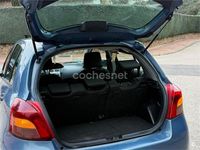 Usado Toyota Yaris 87 CV (63 kW) 2007 Azul Utilitario