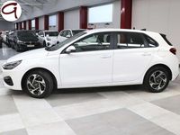 Usado Hyundai i30 101 CV (74 kW) 2025 Blanco Utilitario