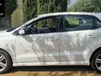 Usado VW Polo Sport 105 CV (77 kW) 2014 Blanco Berlina