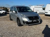 Usado Peugeot Partner 100 CV (73 kW) 2017 Gris