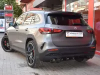 Usado Mercedes GLA45 AMG AMG 421 CV (309 kW) 2021 Gris SUV