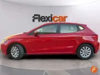 Usado Seat Ibiza Style 116 HP (85 kW) 2022 Vermelho Citadino
