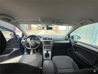 Usado VW Golf VII 110 CV (80 kW) 2015 Azul Familiar