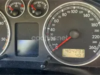 Usado VW Passat Trendline 130 CV (95 kW) 2001 Negro Berlina