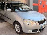 Usado Skoda Roomster Style 105 CV (77 kW) 2007 Gris Monovolumen