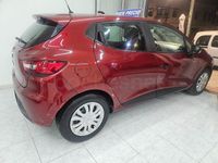 Usado Renault Clio IV Business 75 CV (55 kW) 2018 Granate Berlina