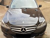 Käytetty Mercedes E200 Elegance 184 HP (135 kW) 2014 Musta Farmari