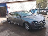 Usado Renault Talisman Intens 130 CV (95 kW) 2016 Gris / plata Berlina
