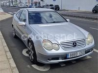 Usado Mercedes C200 163 CV (119 kW) 2004 Gris / plata Berlina