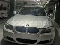 Usado BMW 318 143 CV (105 kW) 2012 Gris / plata Familiar