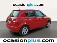 Usado Skoda Fabia Ambition 75 CV (55 kW) 2015 Rojo Utilitario