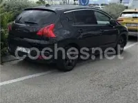 Usado Peugeot 3008 Premium 110 CV (80 kW) 2009 Negro Familiar