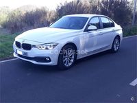 Usado BMW 318 Comfort Edition 150 CV (110 kW) 2016 Blanco Berlina