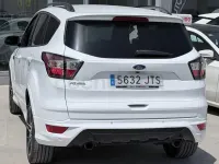 Usado Ford Kuga Titanium 180 CV (132 kW) 2016 Blanco SUV