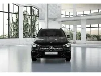 Usado Mercedes GLA200 150 CV (110 kW) 2024 Negro cosmos SUV