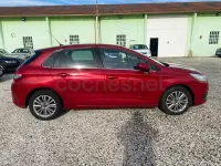 Usado Citroën C4 120 CV (88 kW) 2011 Granate Berlina