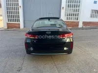 Usado Kia Optima Hybrid 205 CV (150 kW) 2018 Negro Berlina