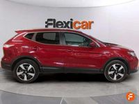 Usado Nissan Qashqai N-Connecta 110 CV (80 kW) 2017 Rojo SUV