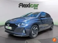 Usado Hyundai i20 100 CV (73 kW) 2020 Gris Utilitario
