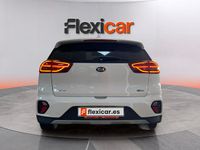 Usado Kia Niro 141 CV (103 kW) 2021 Blanco SUV