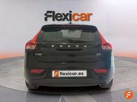 Begagnad Volvo V40 Inscription 150 HK (110 kW) 2017 Svart Halvkombi
