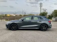 Usado Audi A3 Sportback Ambiente 150 CV (110 kW) 2025 Gris Utilitario