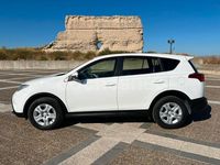 Usado Toyota RAV4 Advance 143 CV (105 kW) 2015 Blanco SUV
