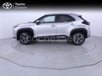 Usado Toyota Yaris Cross Plus 116 CV (85 kW) 2022 Gris / plata SUV