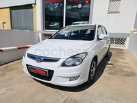 Usado Hyundai i30 Comfort 90 CV (66 kW) 2009 Blanco Berlina