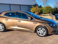 Usado Renault Mégane IV Business 110 CV (80 kW) 2018 Marrón